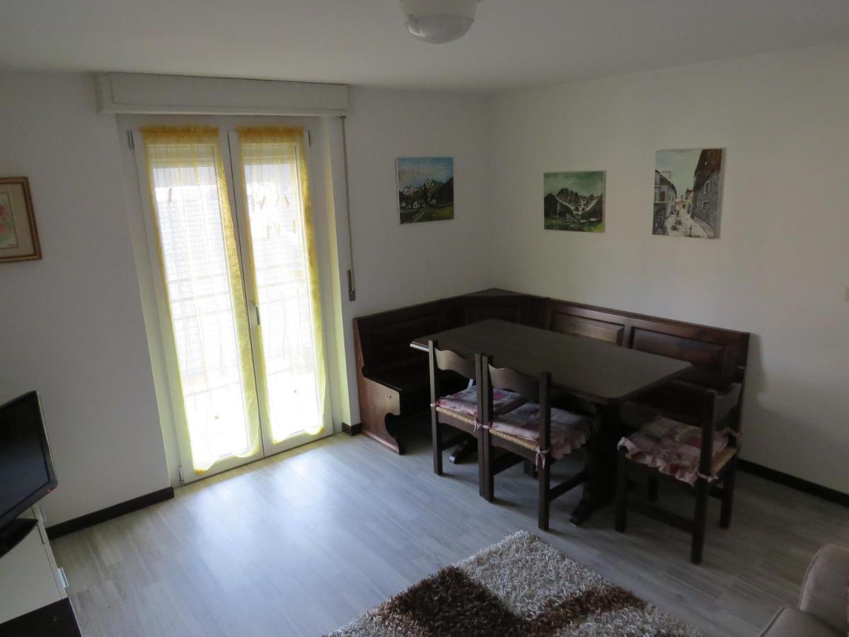 Casa Michela Parking Free Domodossola Apartment Bagian luar foto